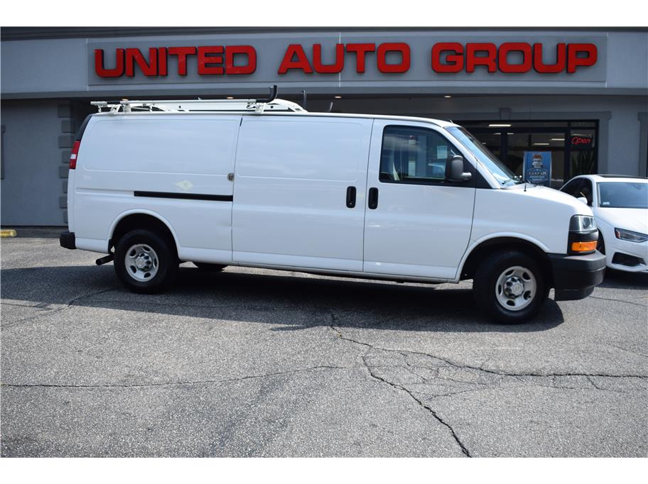 2022 Chevrolet Express 3500 Cargo from United Auto Group