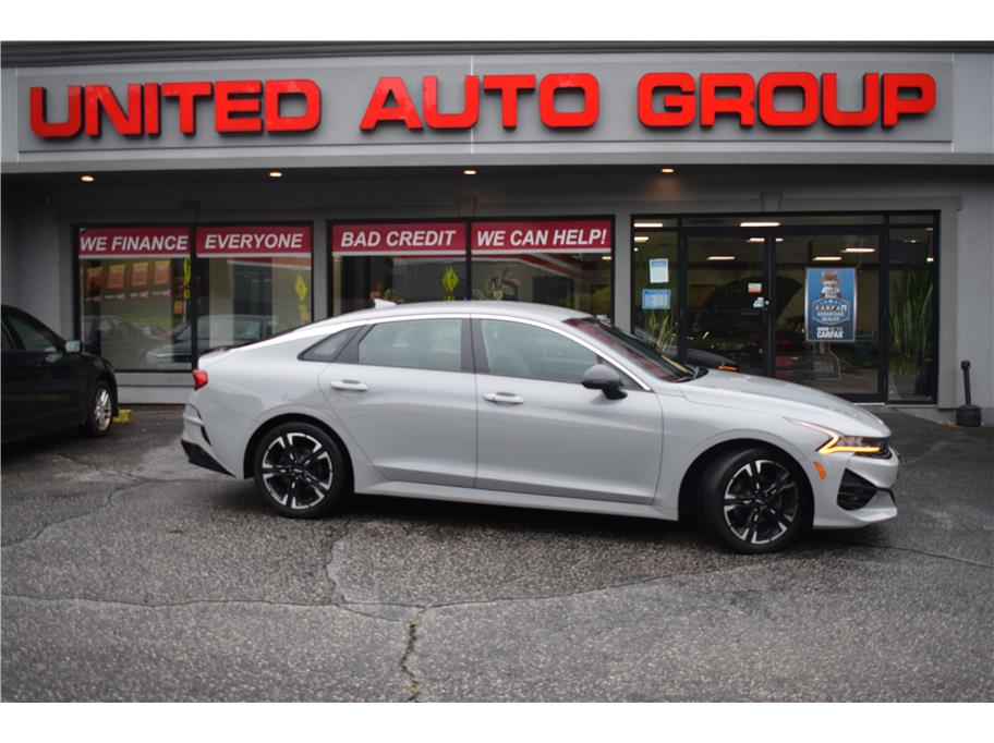2022 Kia K5 from United Auto Group