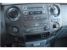 Vehicle Thumb #15