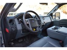 Vehicle Thumb #18