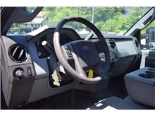 Vehicle Thumb #18