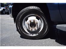 Vehicle Thumb #27