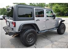 Vehicle Thumb #6
