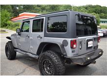 Vehicle Thumb #8