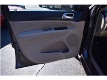 Vehicle Thumb #20