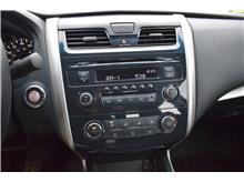 Vehicle Thumb #14