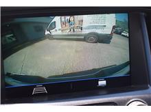Vehicle Thumb #16
