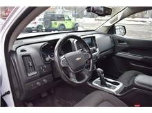Vehicle Thumb #19