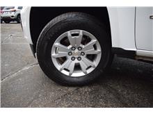 Vehicle Thumb #28