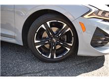 Vehicle Thumb #32