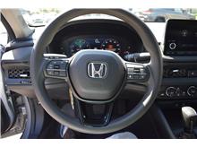 Vehicle Thumb #17