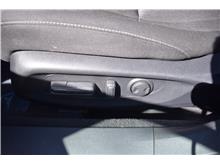 Vehicle Thumb #21