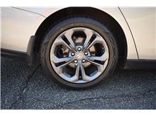 Vehicle Thumb #32