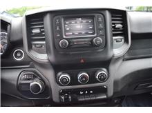 Vehicle Thumb #15