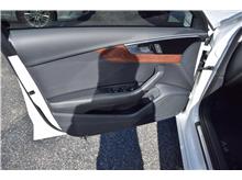 Vehicle Thumb #20