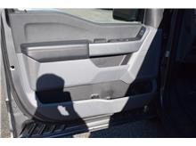 Vehicle Thumb #19
