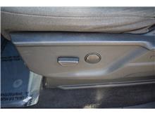 Vehicle Thumb #20