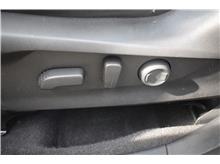 Vehicle Thumb #22