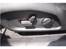 Vehicle Thumb #21
