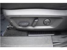 Vehicle Thumb #21
