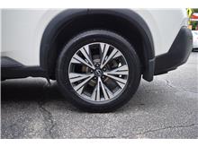 Vehicle Thumb #32