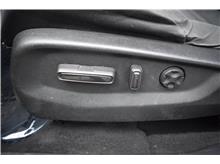 Vehicle Thumb #20