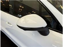 Vehicle Thumb #32