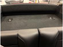 Vehicle Thumb #17