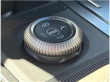Vehicle Thumb #17