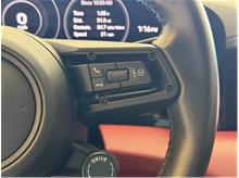 Vehicle Thumb #19