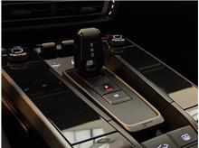 Vehicle Thumb #15