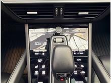 Vehicle Thumb #20