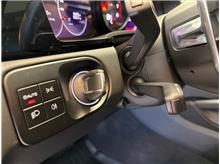 Vehicle Thumb #38