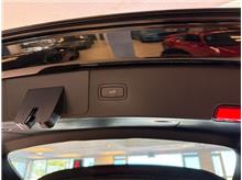 Vehicle Thumb #32