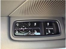 Vehicle Thumb #31