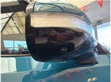 Vehicle Thumb #47