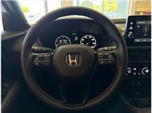 Vehicle Thumb #21