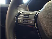 Vehicle Thumb #23