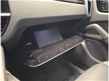 Vehicle Thumb #39