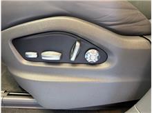 Vehicle Thumb #41