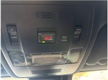 Vehicle Thumb #24