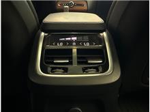Vehicle Thumb #26