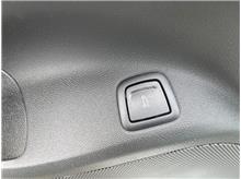 Vehicle Thumb #14