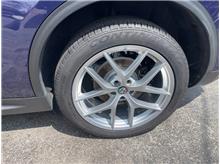 Vehicle Thumb #25