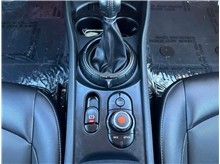 Vehicle Thumb #27