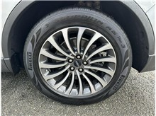 Vehicle Thumb #11