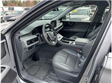 Vehicle Thumb #14