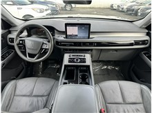 Vehicle Thumb #17