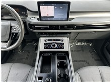 Vehicle Thumb #20