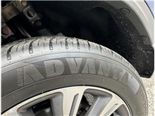 Vehicle Thumb #13
